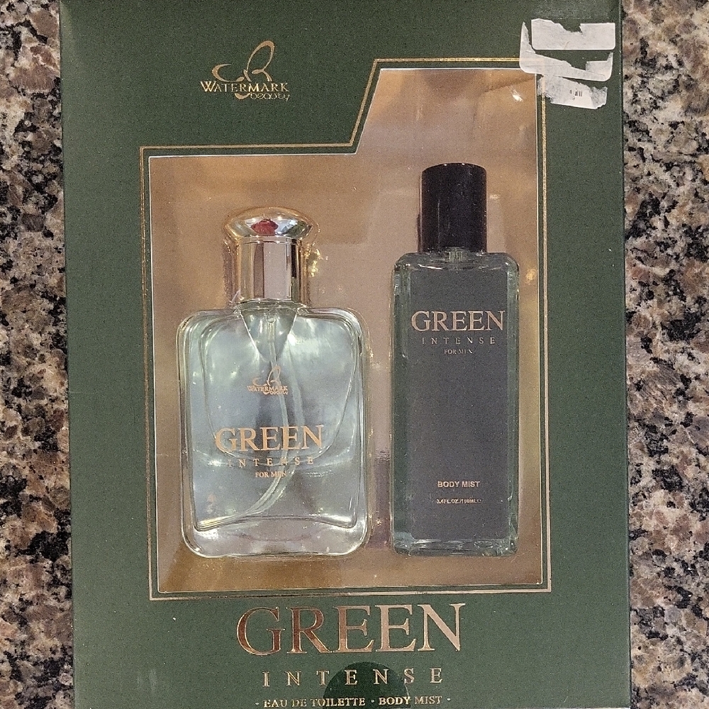 Green Intense Eau de Toilette 2.7 oz  & Body Mist Set 3.4 oz New in box for MEN